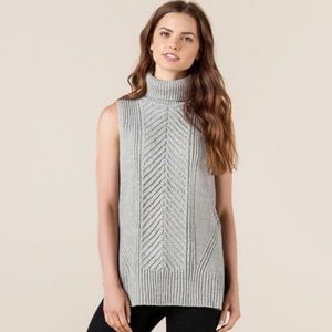 Sleeveless Turtleneck